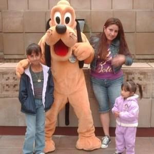 Meet your Posher, Adan